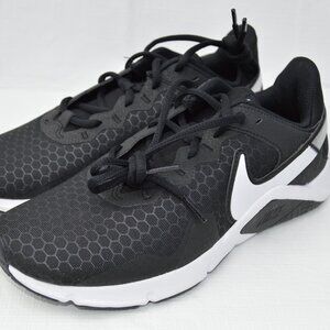 Nike Legend Essential 2 Women's Workout Shoes Size 7 (New)
